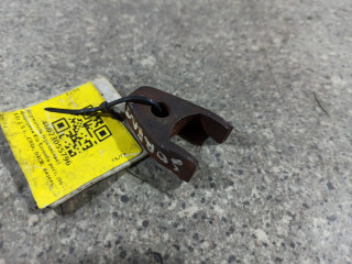 крепление форсунки Kia Sorento 1 поколение [рестайлинг] (2006 - 2011), 2.5 л., CRDi, D4CB, дизель, МКПП, полный привод