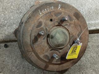 ступица задняя правая Hyundai Lantra J2 (1995 - 1998)