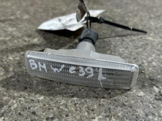 повторитель поворота на крыле левый BMW 5 серия E39 [рестайлинг] (2000 - 2004)