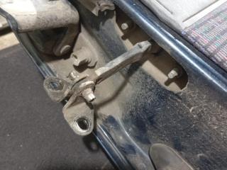 ограничитель открывания двери Toyota Carina E 1 поколение (1992 - 1998), седан
