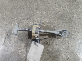 ограничитель открывания двери Renault Scenic 3 поколение 2011