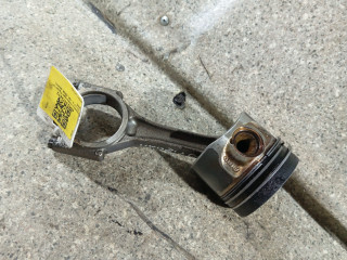 поршень Volkswagen Tiguan 1 поколение (2007 - 2011), 2.0 л., TDi, CBAB, дизель, АКПП