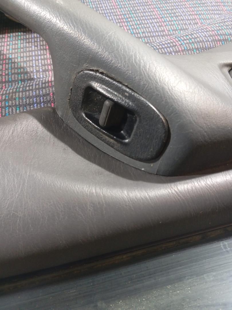 кнопка стеклоподъемника двери Toyota Carina E 1 поколение (1992 - 1998) - фото №1