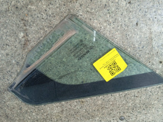 стекло двери передней правой Renault Scenic 3 поколение (2009 - 2012)