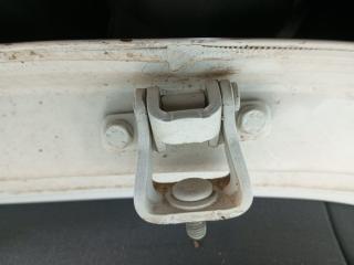 петля крышки багажника Volkswagen Tiguan 1 поколение (2007 - 2011)