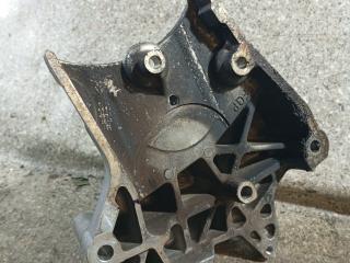 кронштейн двигателя Opel Vectra C [рестайлинг] (2005 - 2009), 1.9 л., CDTi, Z19DTH, дизель, АКПП, 55187676