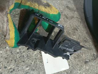 Крепление бампера переднего Kia Rio 2 поколение (2005 - 2009), 86584-1G000