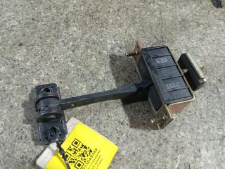 ограничитель открывания двери Mercedes-Benz C-Класс W203/S203/CL203 (2000 - 2004), седан