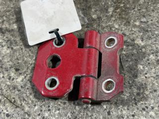 петля двери Mercedes-Benz 190 1 поколение (1982 - 1993)