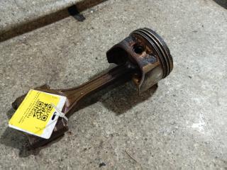 поршень Volkswagen Golf 4 поколение (1997 - 2006), 1.4 л., i, AXP, бензин, 5МКПП