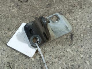 петля двери SEAT Altea 1 поколение (2004 - 2009)