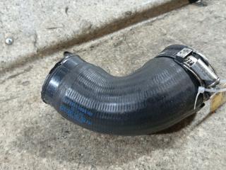 патрубок интеркулера Volkswagen Tiguan 1 поколение (2007 - 2011), 2.0 л., TDi, CBAB, дизель, АКПП, 5N0145762AH