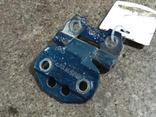 петля двери Mercedes-Benz E-Класс W124 [рестайлинг] (1987 - 1993), универсал