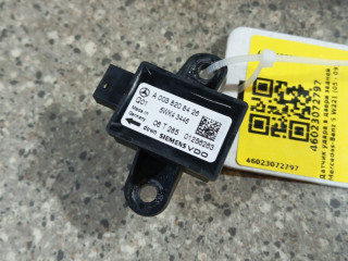 датчик удара Mercedes-Benz S-Класс W221 (2005 - 2009), A0038208426