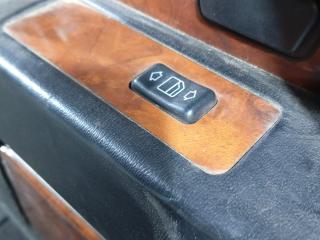 кнопка стеклоподъемника двери задней левой Mercedes-Benz S-Класс W140 [2-й рестайлинг] (1996 - 1998)