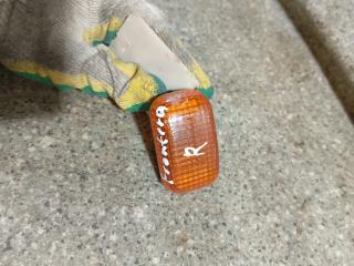 повторитель поворота на крыле Opel Frontera B (1998 - 2004), 046-5041