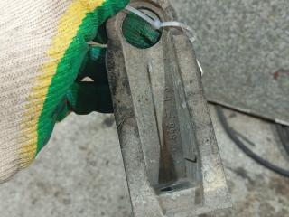 кронштейн радиатора Opel Vectra C [рестайлинг] (2005 - 2009), 9202795