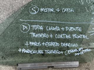 стекло двери передней левой Mercedes-Benz E-Класс W124 [рестайлинг] (1987 - 1993), седан