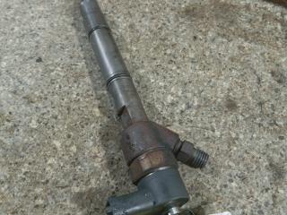 форсунка Kia Rio 2 поколение 2008