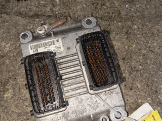 блок управления двигателем Opel Corsa C (2000 - 2003), 1.0 л., i, Z 10 XE, бензин, МКПП, 0261206072
