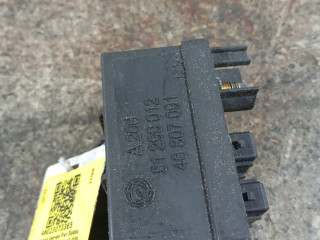 реле накала свечей Fiat Doblo 1 поколение (2000 - 2005), 1.9 л., JTD, 188 A7.000, дизель, МКПП, 51299012, 46807091