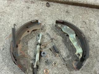 механизм стояночного тормоза (ручника) Hyundai Lantra J2 (1995 - 1998)