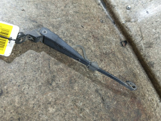 щеткодержатель задний Daewoo Kalos 1 поколение 2005