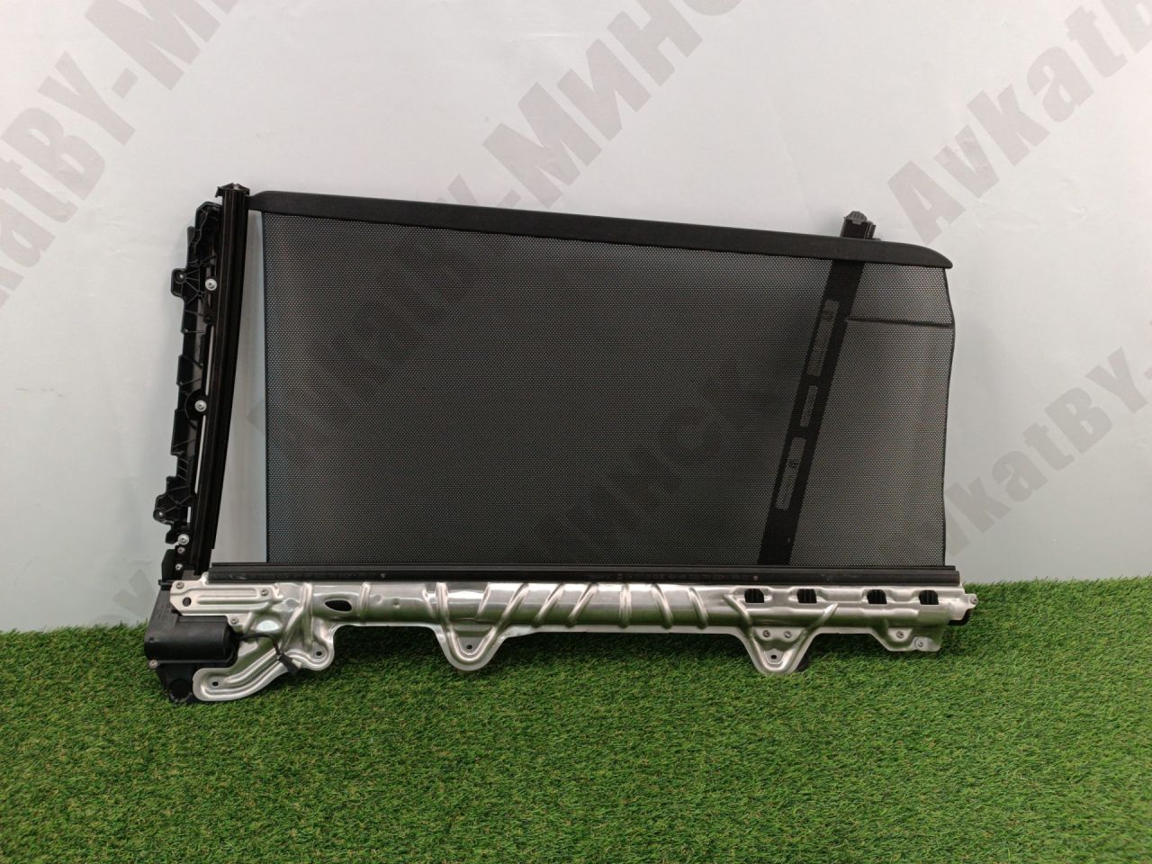 шторка солнцезащитная двери задней правой BMW X7 G07 2021, 4.4 л., N63B44D, бензин, АКПП, c27 arktis-grau brillanteffekt, внедорожник 5 дв., полный привод, 51357460478, 7460478 - фото №1