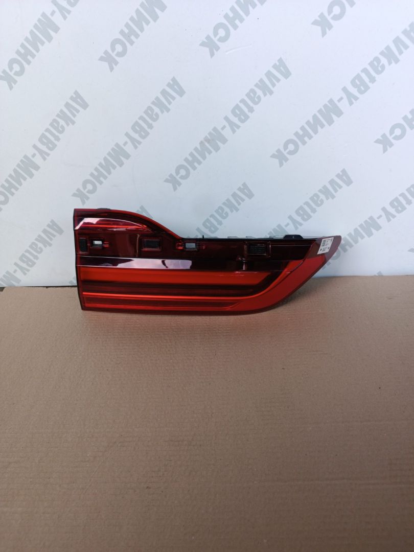фонарь крышки багажника левый BMW X7 G07 2021, 3.0 л., B58B30C, бензин, АКПП, a96, внедорожник 5 дв., полный привод, 63215A164A3, 5A164A3 - фото №1