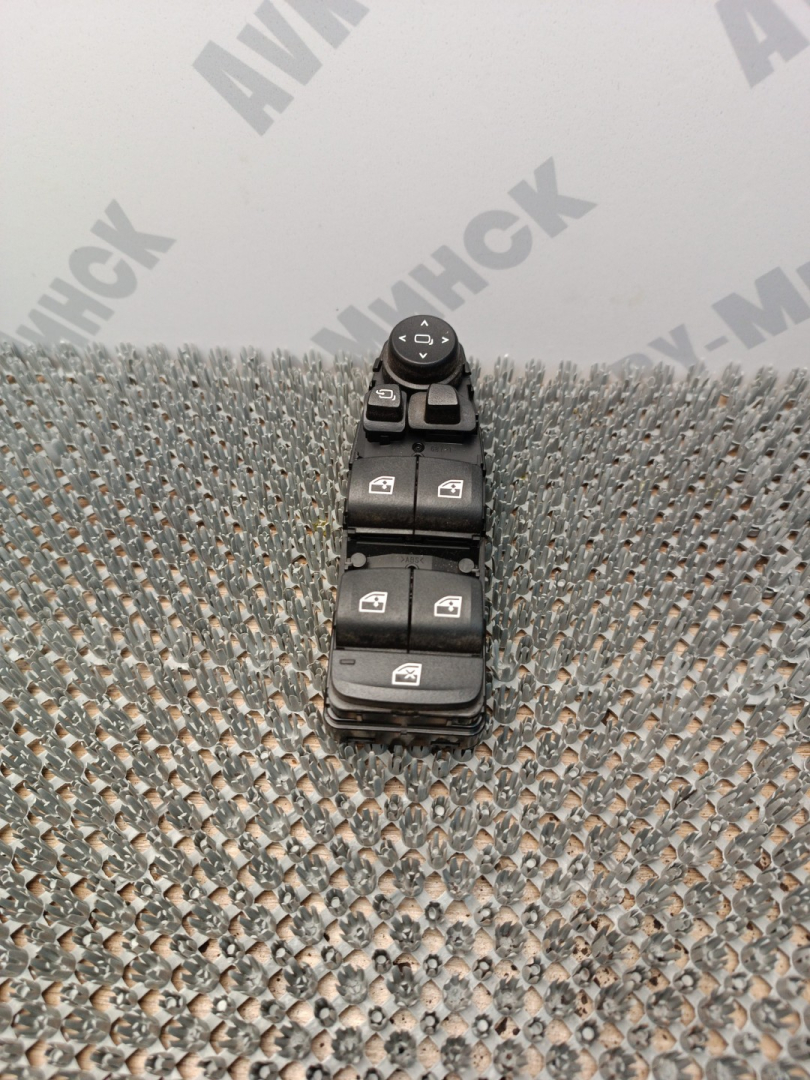 блок управления стеклоподъемниками BMW 4 Gran Coupe G26 2023, 2.0 л., B46 B20 B, бензин, АКПП, 475, лифтбэк, задний привод, 61317948785, 7948785 - фото №1