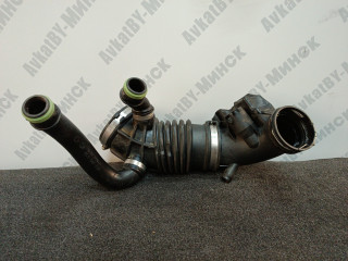 патрубок интеркулера BMW X7 G07 2019, 3.0 л., B58B30C, бензин, АКПП, a96, внедорожник 5 дв., полный привод, 13717643302, 7643302