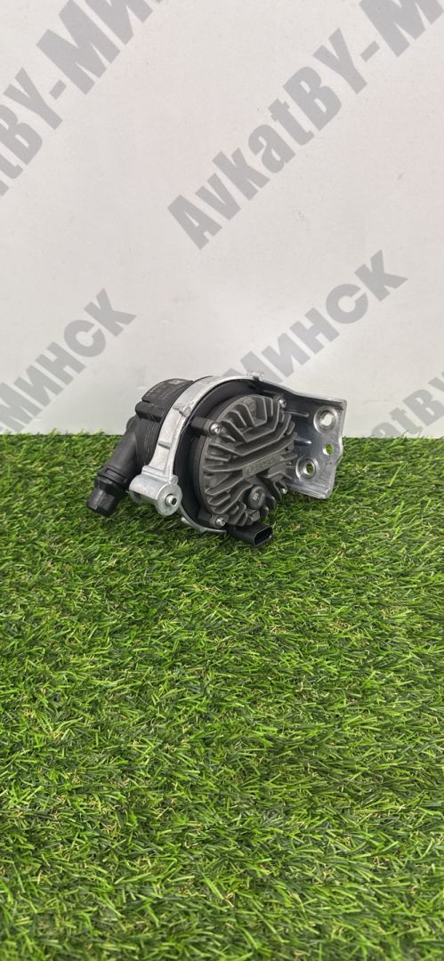 насос антифриза дополнительный BMW i5 G60 2023, электро, a300, седан, задний привод, правый руль, 11515A33F22, 5A33F22 - фото №1