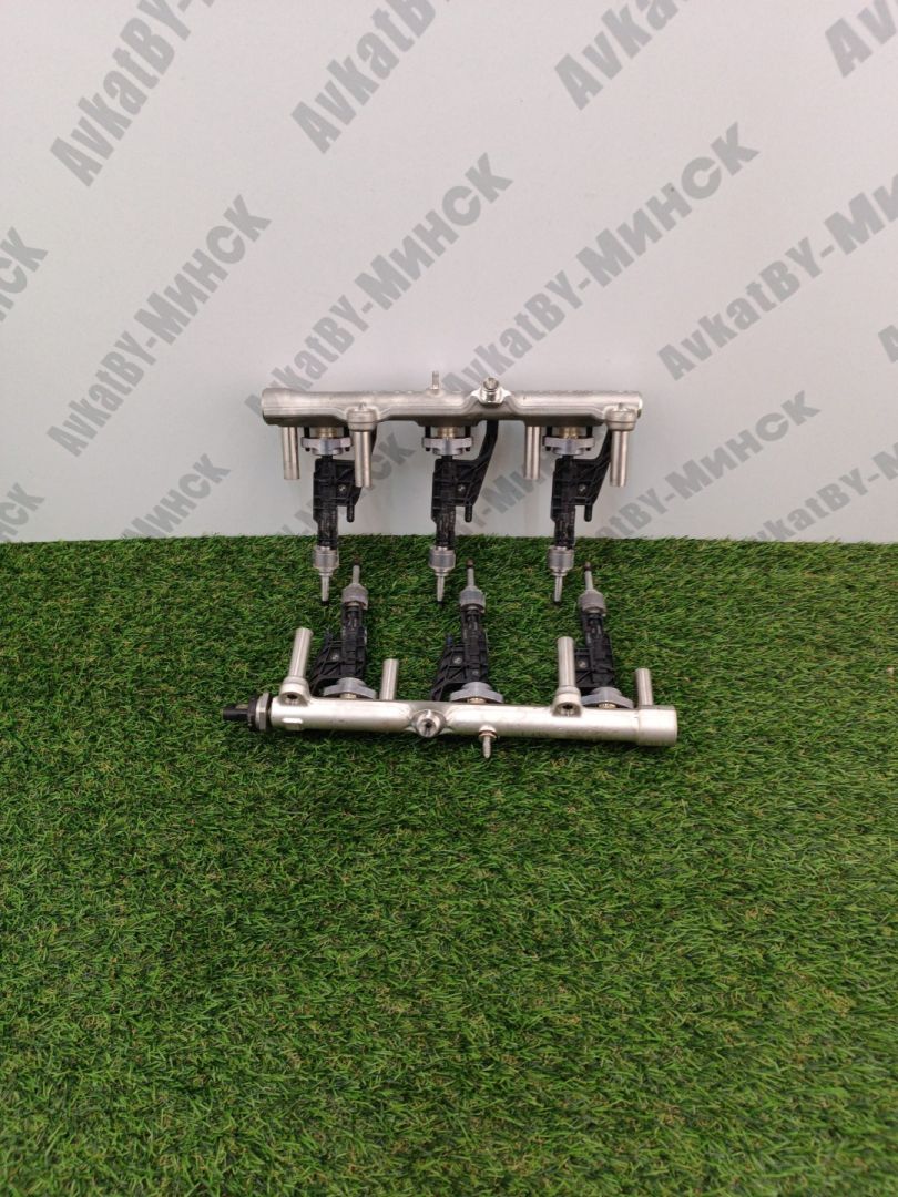 топливная рампа BMW X7 G07 2019, 3.0 л., B58B30C, бензин, АКПП, a96, внедорожник 5 дв., полный привод, 13538631820, 8631820, 8656548, 13538656548, 13538698787, 8698787, 13538665635, 8665635 - фото №1