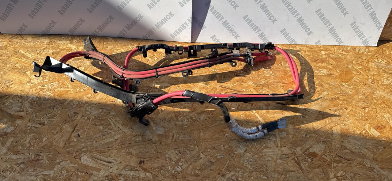 плюсовой провод аккумулятора BMW X7 G07 2021, 3.0 л., B58B30C, бензин, АКПП, a96, внедорожник 5 дв., полный привод, 61128798403, 8798403, 9442594, 9442593 - фото №1