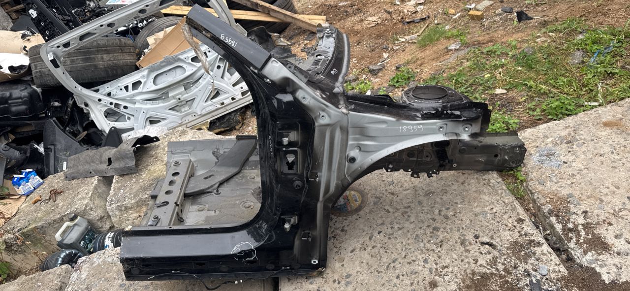 четверть передняя правая BMW 2 серия F44 2023, 2.0 л., B48 A20 A, бензин, АКПП, 475, седан, передний привод, правый руль, 41007426416, 7426416 - фото №1