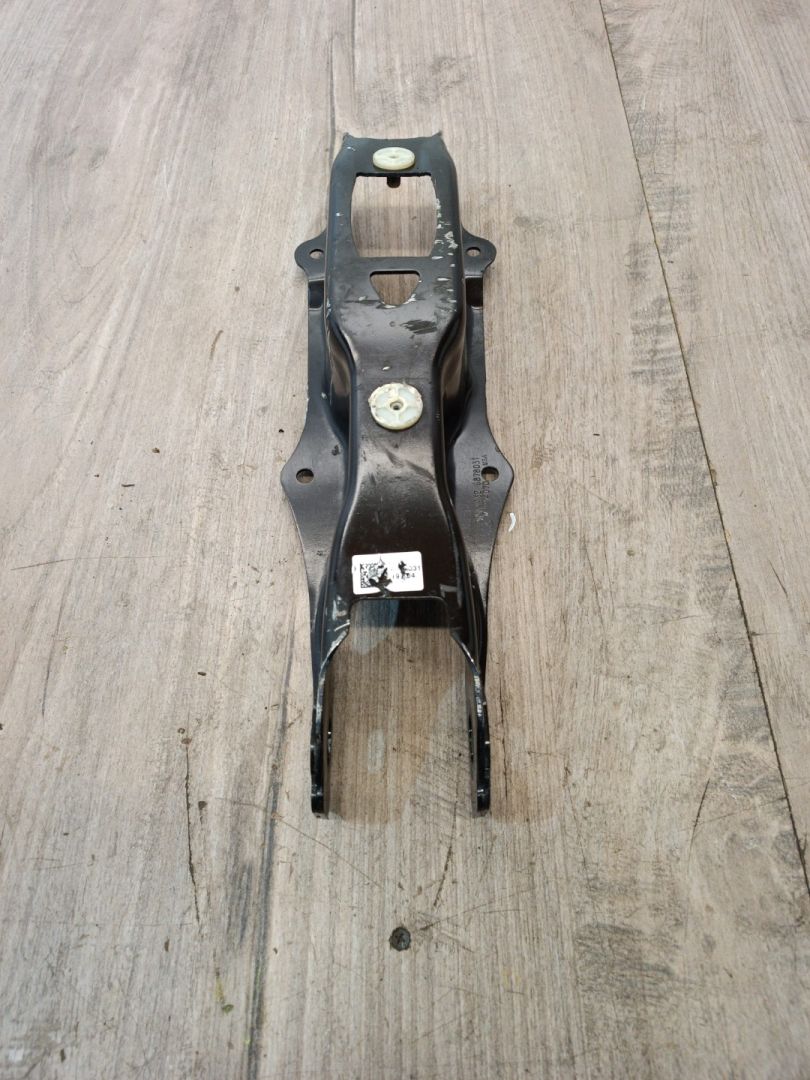 рычаг задний BMW X7 G07 2019, 3.0 л., B58B30C, бензин, АКПП, a96, внедорожник 5 дв., полный привод, 33306878031, 6878031 - фото №1