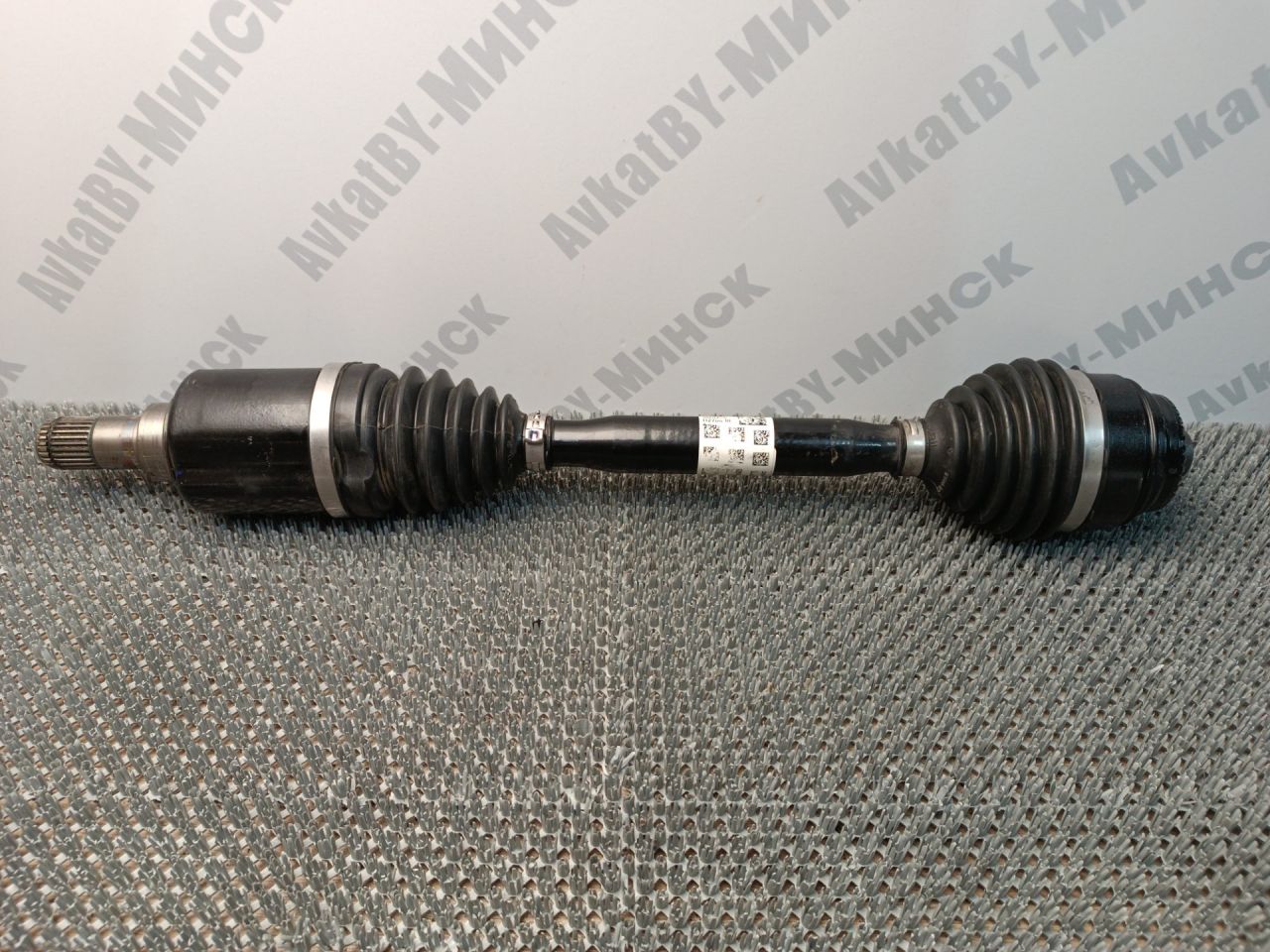 полуось передняя левая (приводной вал, ШРУС) BMW X3 M F97 2021, 3.0 л., s58b30a, бензин, АКПП, a90, внедорожник 5 дв., полный привод, 8643183, 31608643183 - фото №1