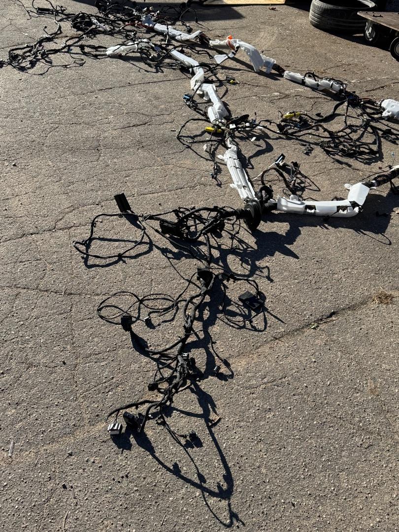 проводка BMW X7 G07 2021, 3.0 л., B58B30C, бензин, АКПП, a96, внедорожник 5 дв., полный привод, 61112469067, 2469067, 61112469070, 2469070 - фото №1