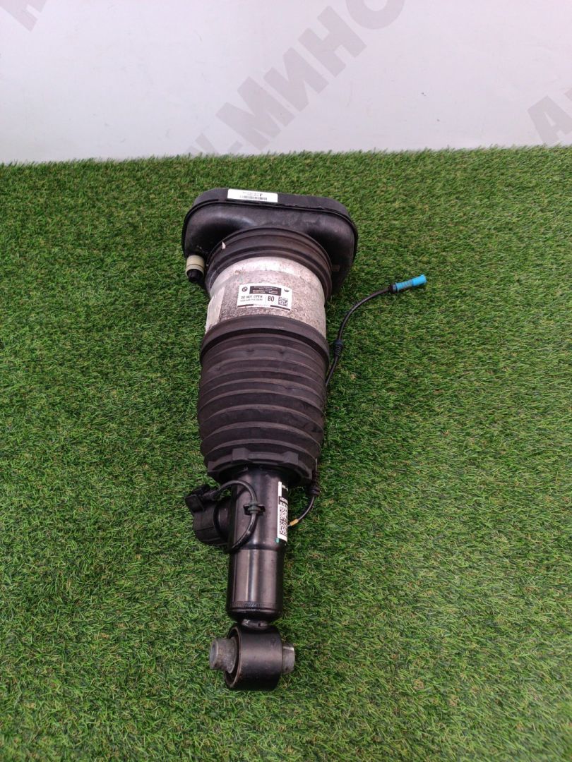 пневмостойка задняя BMW X7 G07 2019, 3.0 л., B58B30C, бензин, c1m, внедорожник 5 дв., полный привод, 37106869040, 6869040 - фото №1