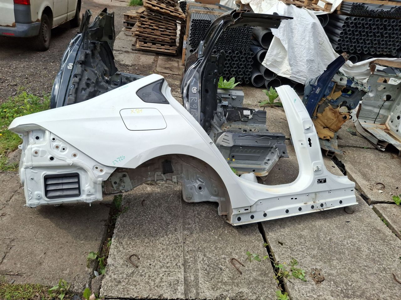 крыло заднее правое BMW i5 G60 2023, электро, a300, седан, задний привод, правый руль - фото №1