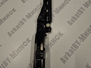 Кронштейн крепления порога BMW 5 серия G60/G61 2024, 2.0 л., b48b20s, бензин, АКПП, с4а, седан, полный привод, 51775A1C2C7, 5A1C2C7