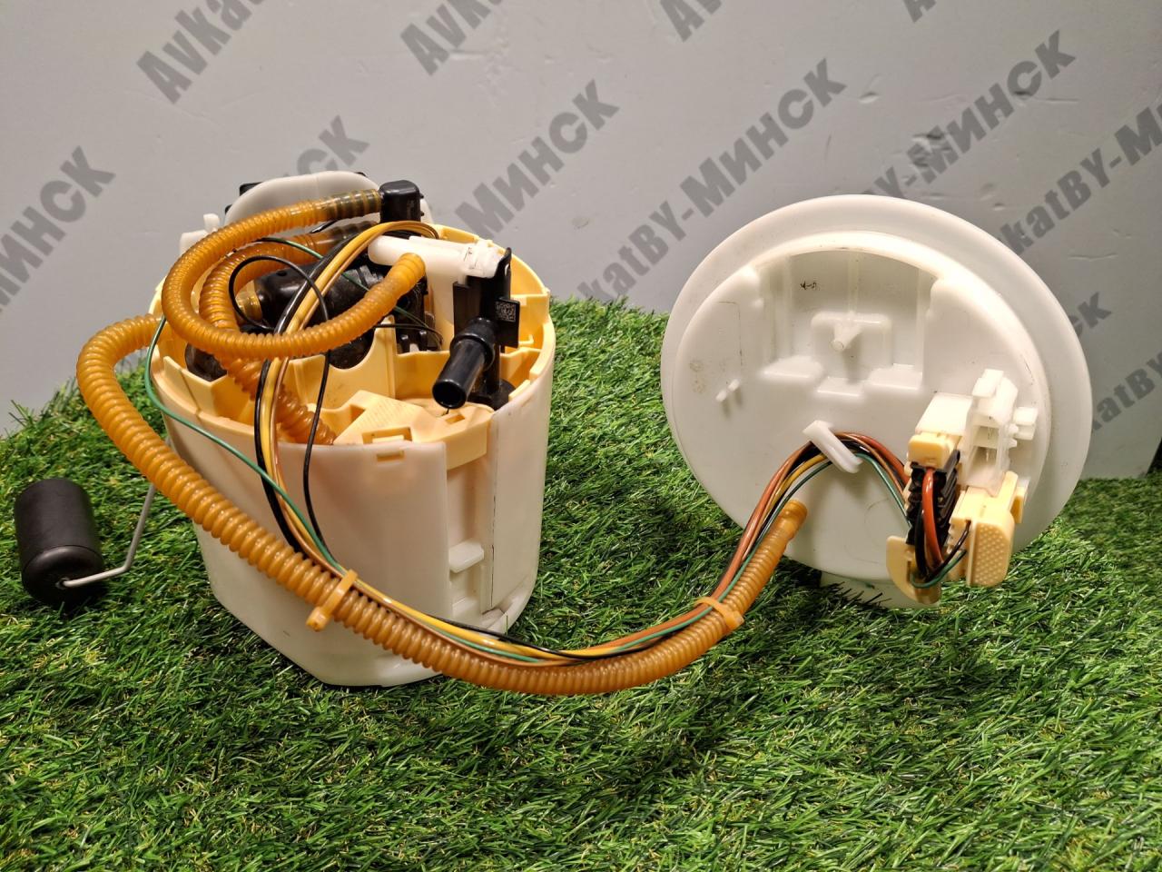 насос топливный BMW X7 G07 2019, 3.0 л., B58B30C, бензин, внедорожник 5 дв., 16117467658, 7467658 - фото №1