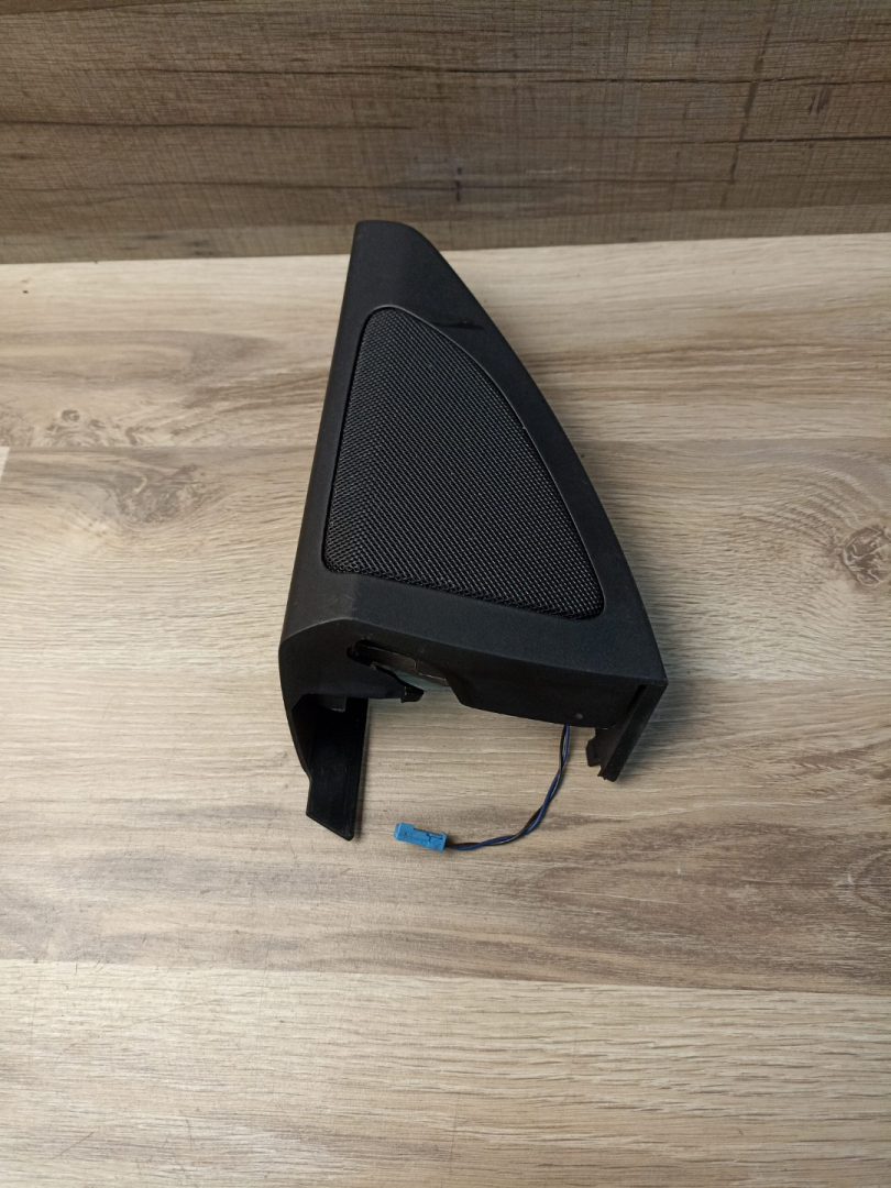 Накладка (сетка) динамика BMW X5 G05 2019, 3.0 л., B58B30C, бензин, АКПП, a96, внедорожник 5 дв., полный привод, 7445515, 51339460499, 9460499 - фото №1