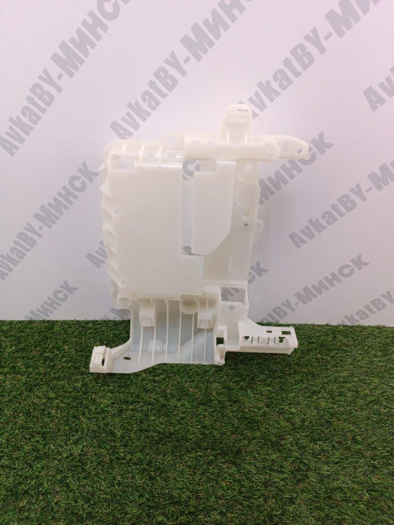 кронштейн блока управления BMW i5 G60 2023, электро, a300, седан, задний привод, правый руль, 61145A1D5F7, 5A1D5F7 - фото №1