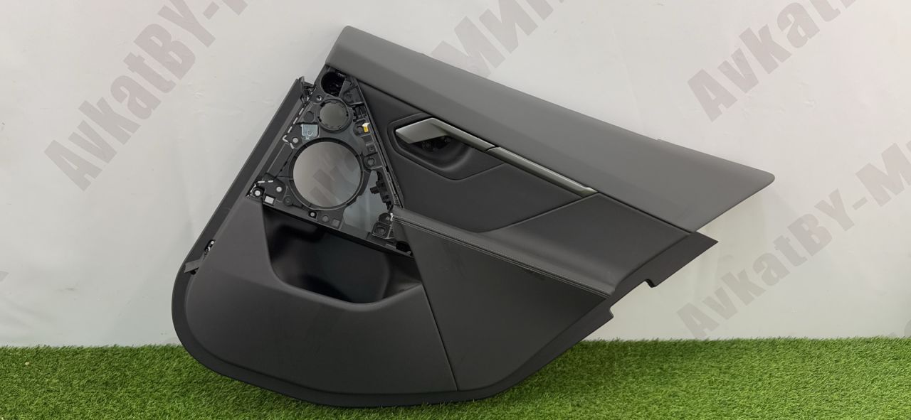 обшивка двери задняя правая BMW i5 G60 2023, электро, a300, седан, задний привод, правый руль, 51425A94056, 5A94056 - фото №1