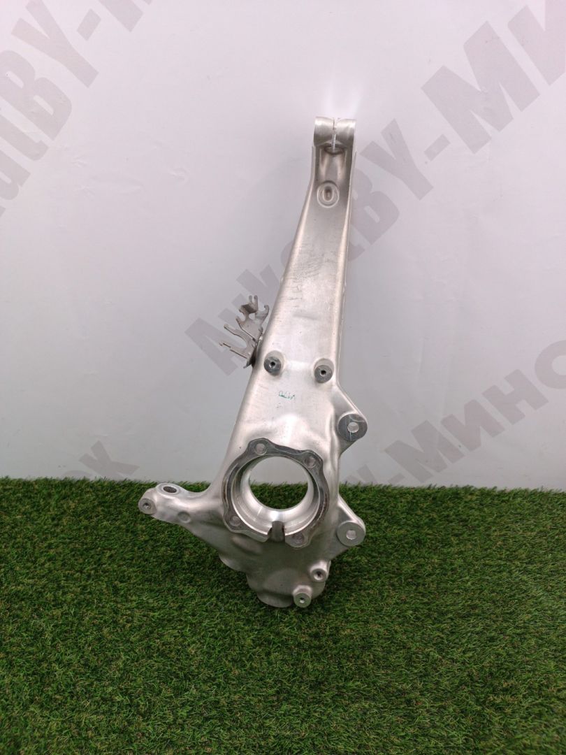 кулак поворотный левый BMW i5 G60 2023, электро, a300, седан, задний привод, правый руль, 31216898327, 6898327 - фото №1