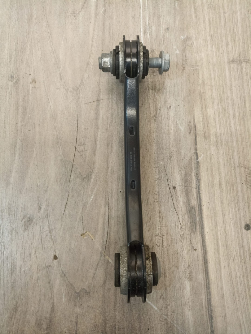 рычаг задний правый BMW X5 G05 2019, 3.0 л., B58B30C, бензин, АКПП, a96, внедорожник 5 дв., полный привод, 33306878018, 6878018 - фото №1