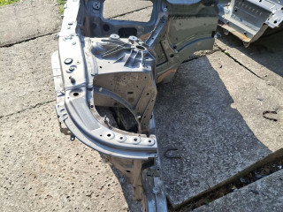 четверть передняя правая BMW 5 серия G60/G61 2024, 2.0 л., b48b20s, бензин, АКПП, с4а, седан, полный привод