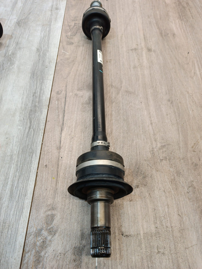 полуось задняя (приводной вал, ШРУС) BMW X5 G05 2019, 3.0 л., B58B30C, бензин, АКПП, a96, внедорожник 5 дв., полный привод, 33208487517, 8487517 - фото №1