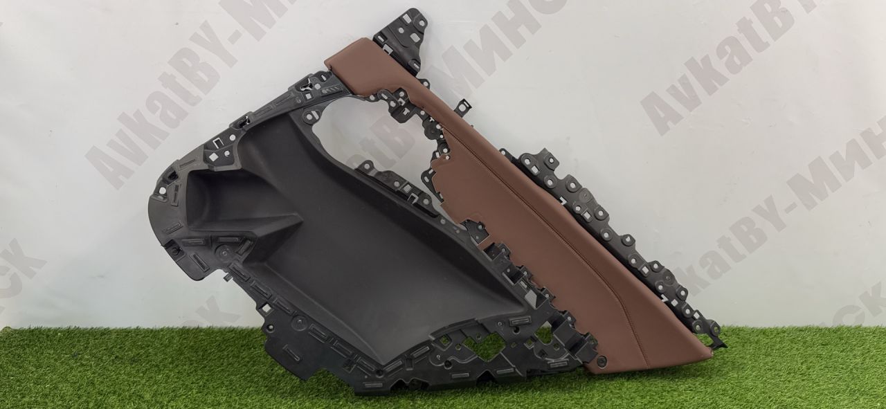 обшивка двери задняя правая BMW X7 G07 2019, 3.0 л., B58B30C, бензин, АКПП, a96, внедорожник 5 дв., полный привод, 51429474248, 9474248 - фото №1